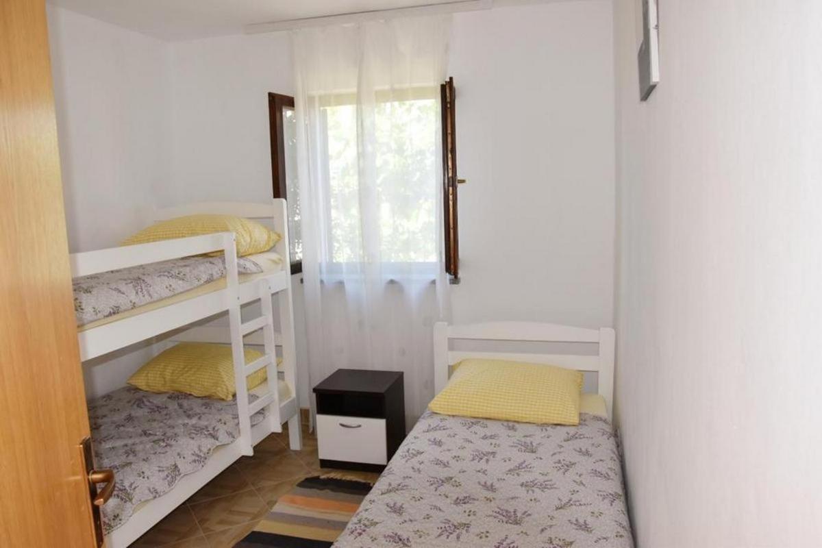 Apartments With A Parking Space Vrsi - Mulo, Zadar - 18849 Exterior photo